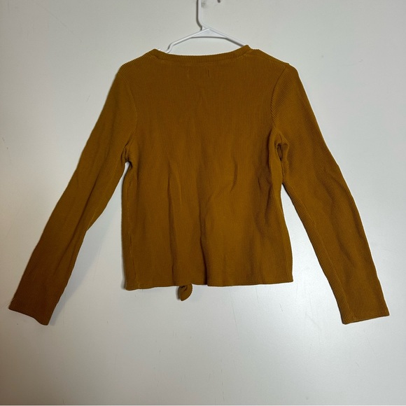 Madewell texture and thread knot front long sleeve shirt - Picture 5 of 6